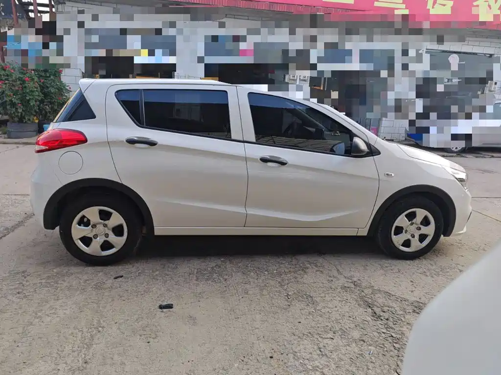 Baojun 310 1.2 L Manual Value