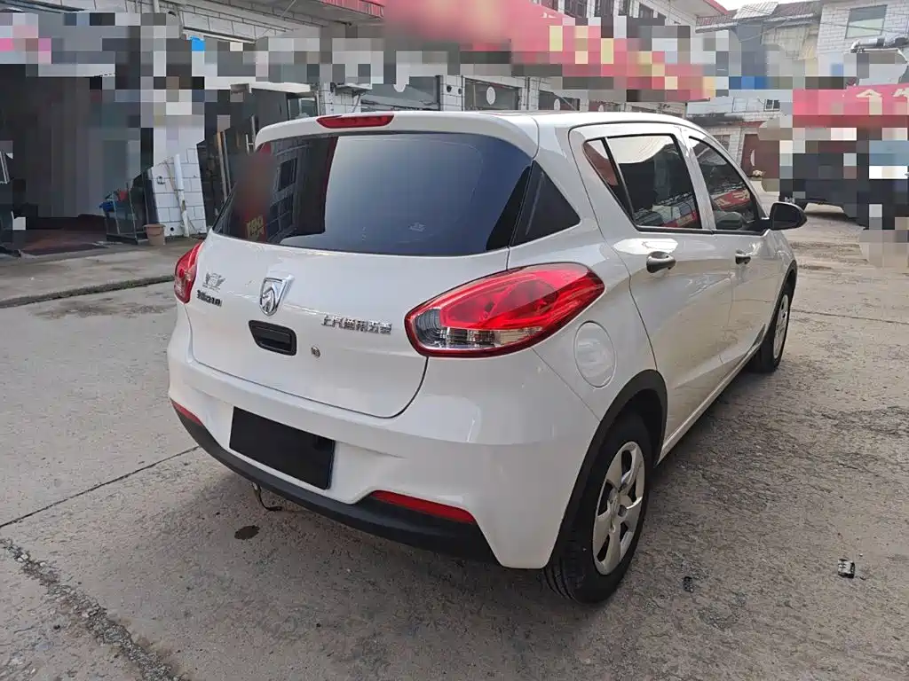 Baojun 310 1.2 L Manual Value
