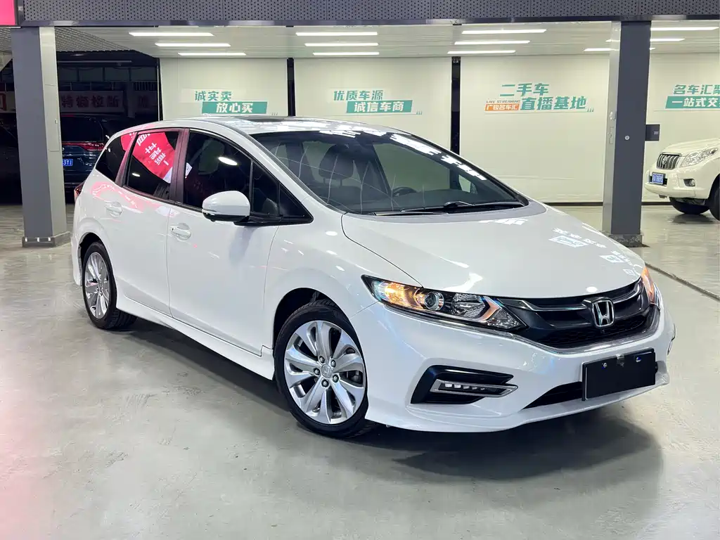 Jade 1.8 L Auto Comfort