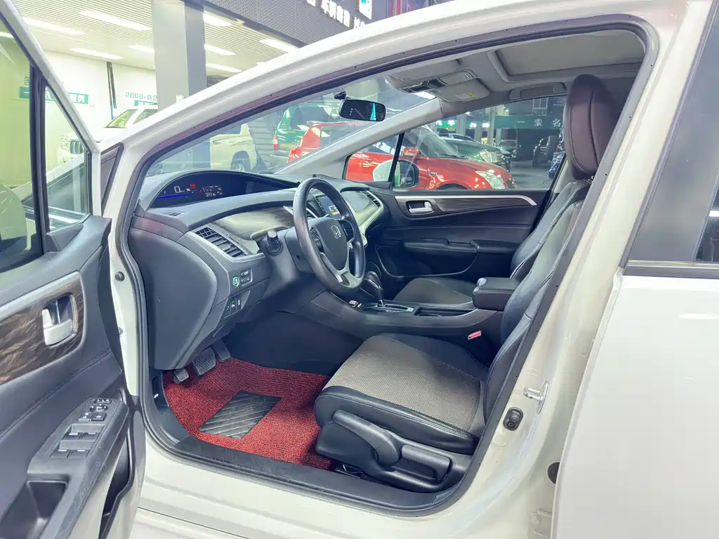 Jade 1.8 L Auto Comfort