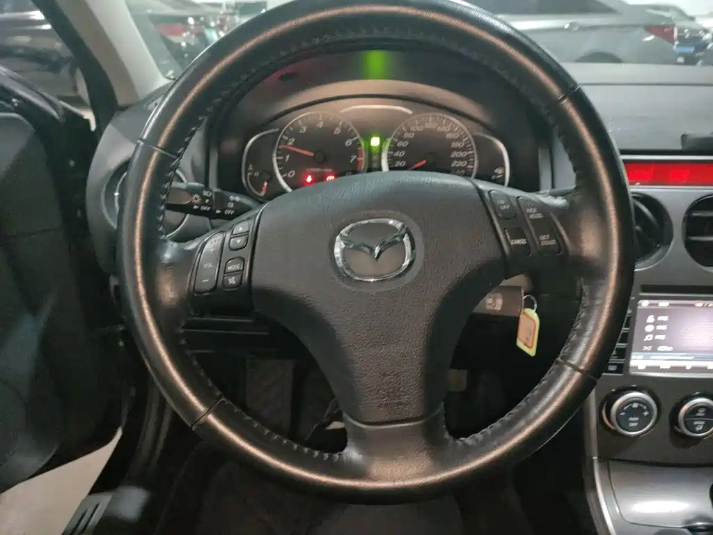Mazda 6 2.0 L Auto Fashion