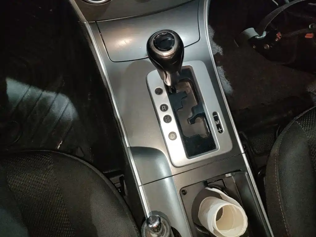 Mazda 6 2.0 L Auto Fashion