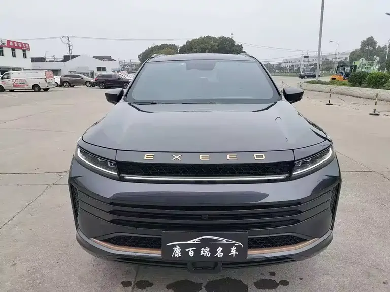 Exeed Zhuifeng 1.6 T DCT Ride Wind
