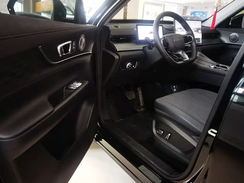 Fengyun T8 1.5 T 130 km Comfort 5-seat