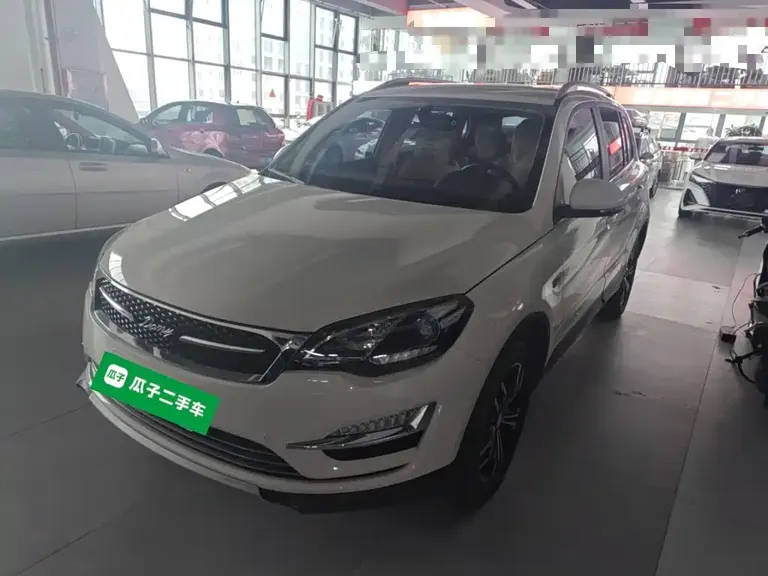 Zotye Damai X5 大迈X5 2017款 升级版 1.5 T 手动豪华型
