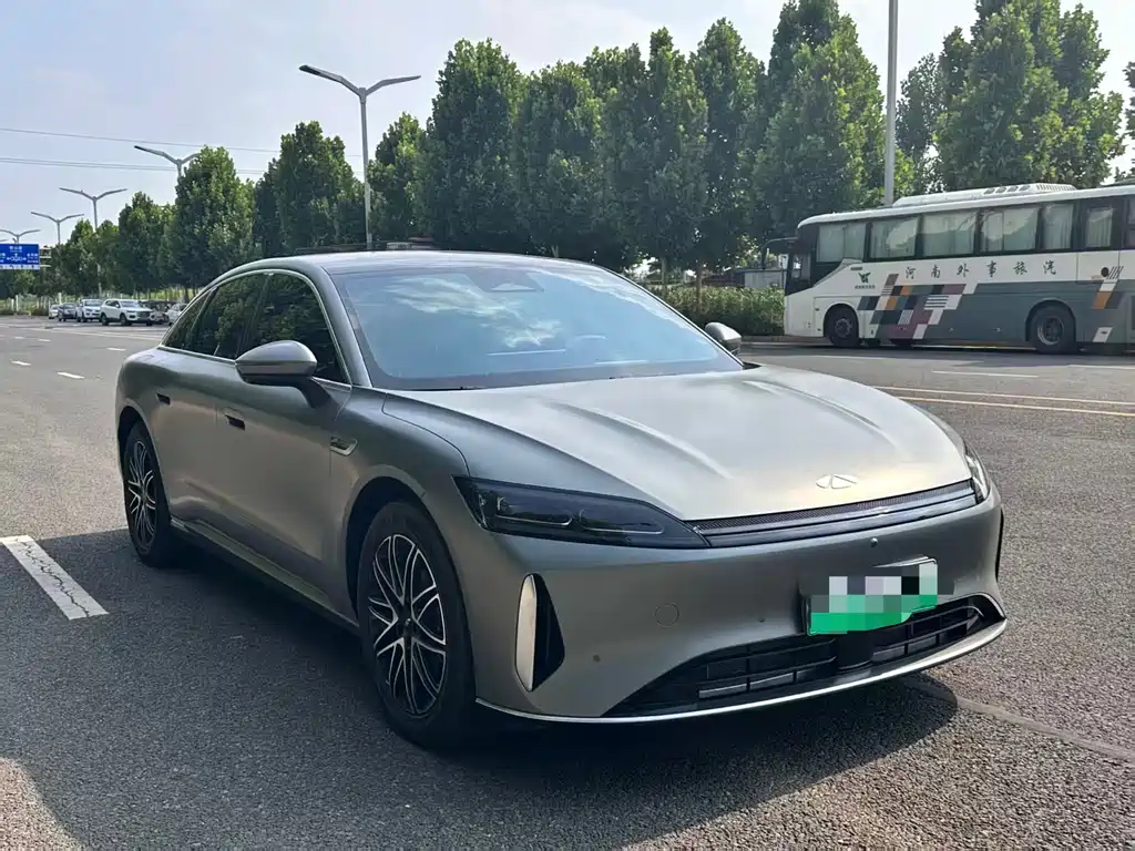 Fengyun A9 L 风云A9 L 2025款 260全域尊享版
