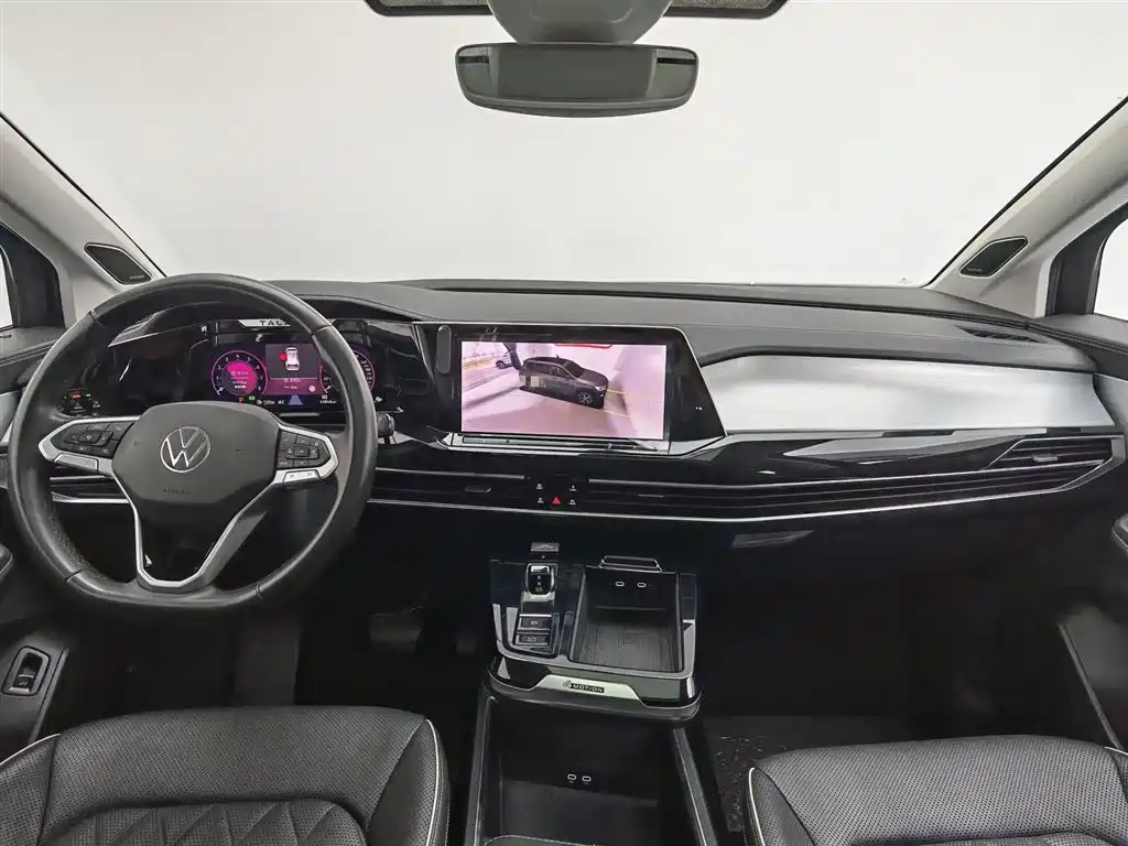Talagon 530 TSI 4 WD Flagship Victory Realm Pro 6-seat