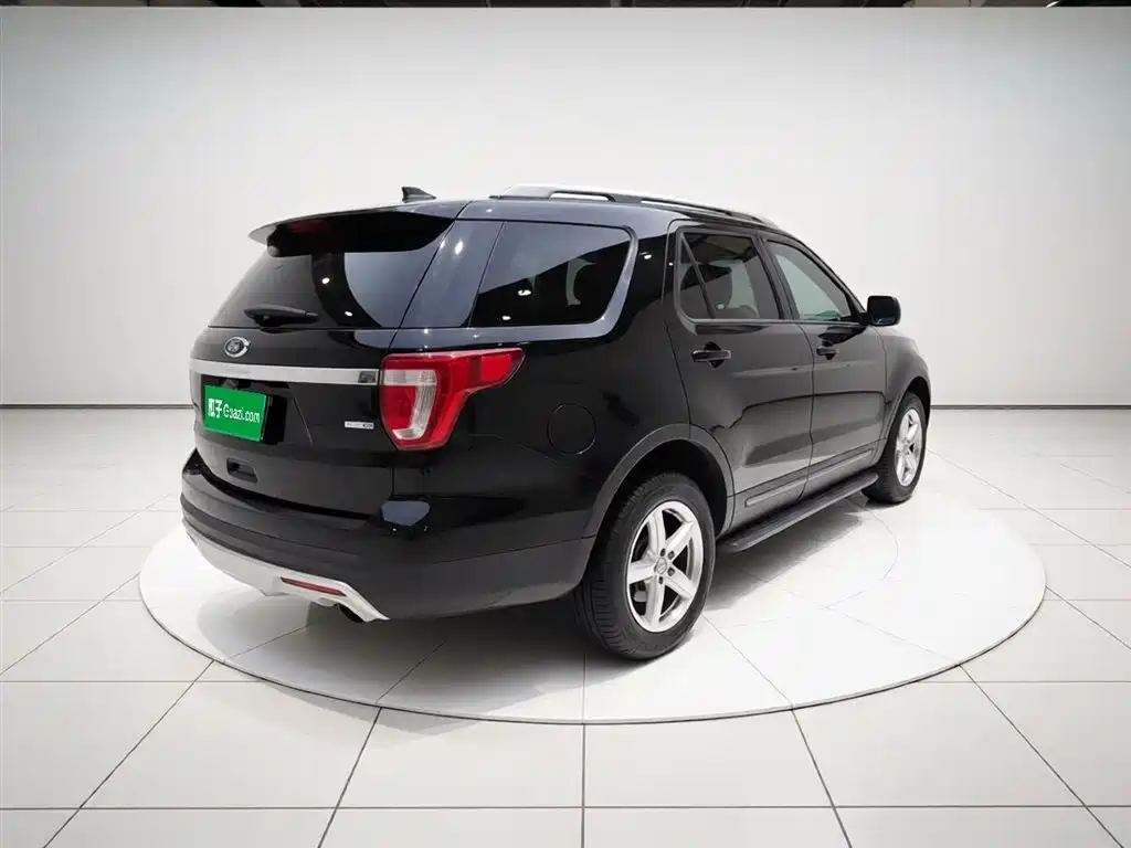 Explorer (Import) 2.3 T Style