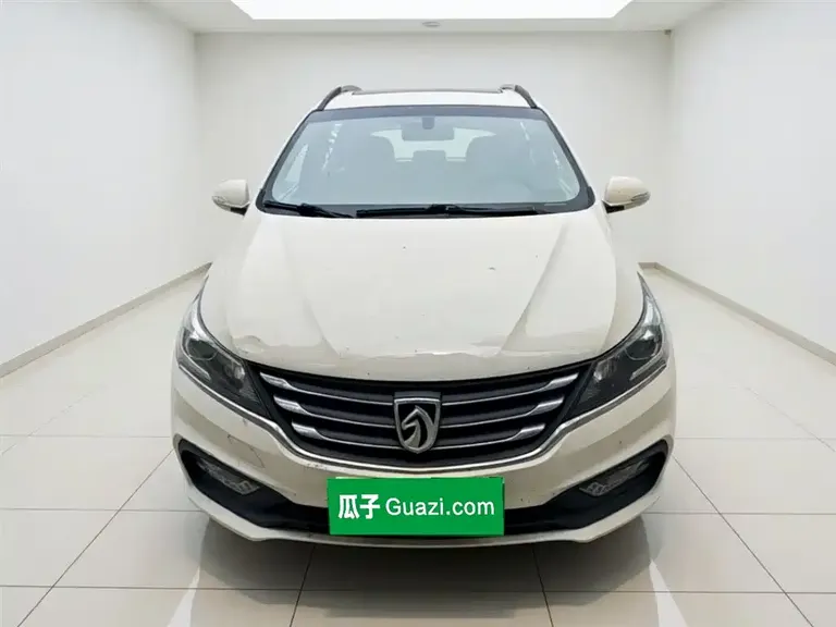 Baojun 310 W 宝骏310 W 2017款 1.5 L 手动豪华型 国VI