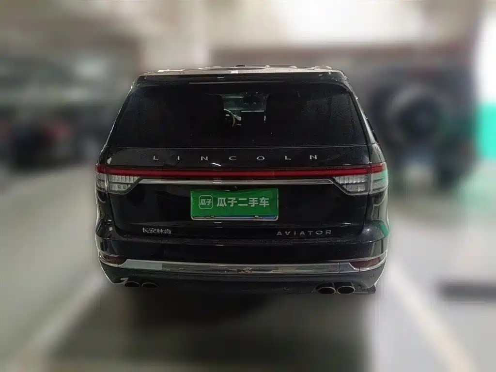 Aviator 3.0 T V6 4 WD Graceful