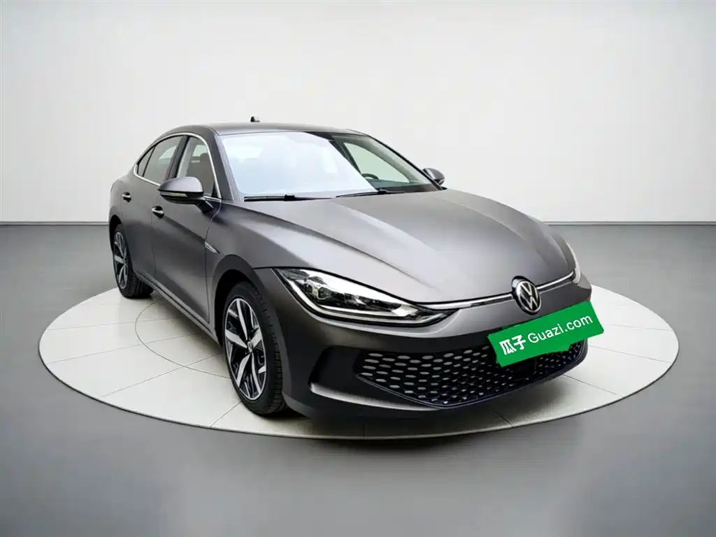 Lamando Lamando L 280 TSI DSG Spicy Cool