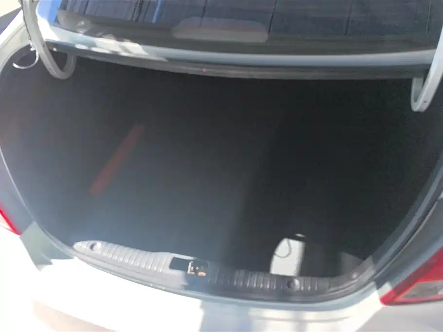 Accent 1.4 L Auto Intelligent GLS