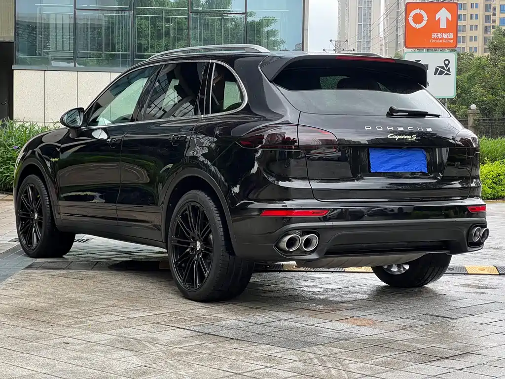 Cayenne NEV Cayenne S E-Hybrid 3.0 T