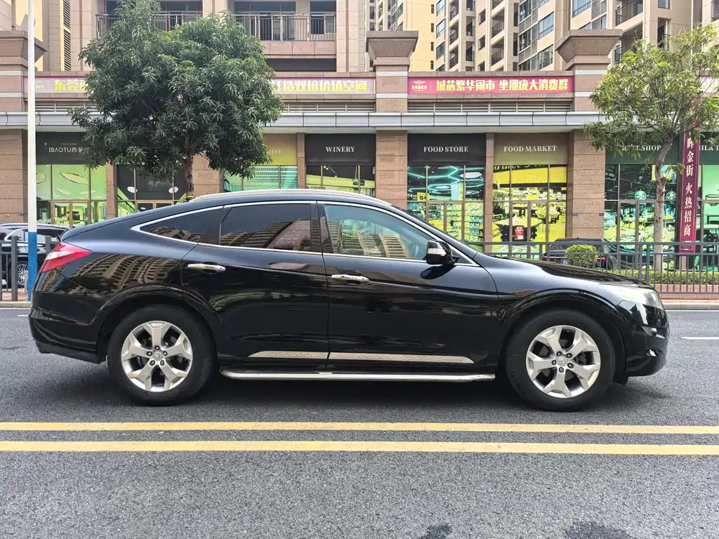 Crosstour 2.4 L Premium