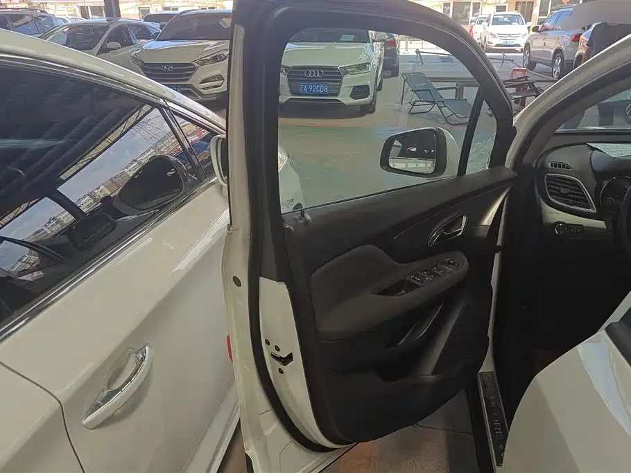 Encore 1.4 T Auto 2 WD Urban Elite