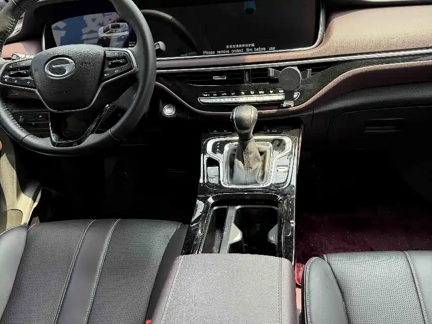 GAC Trumpchi M6 PRO 270 T DCT Premium