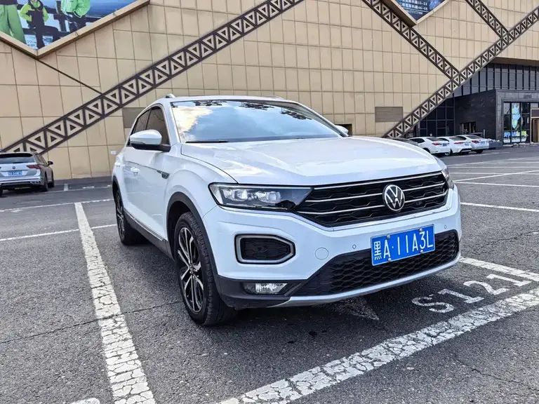 Volkswagen T-ROC 280 TSI DSG 2 WD Comfort Enjoyment PLUS