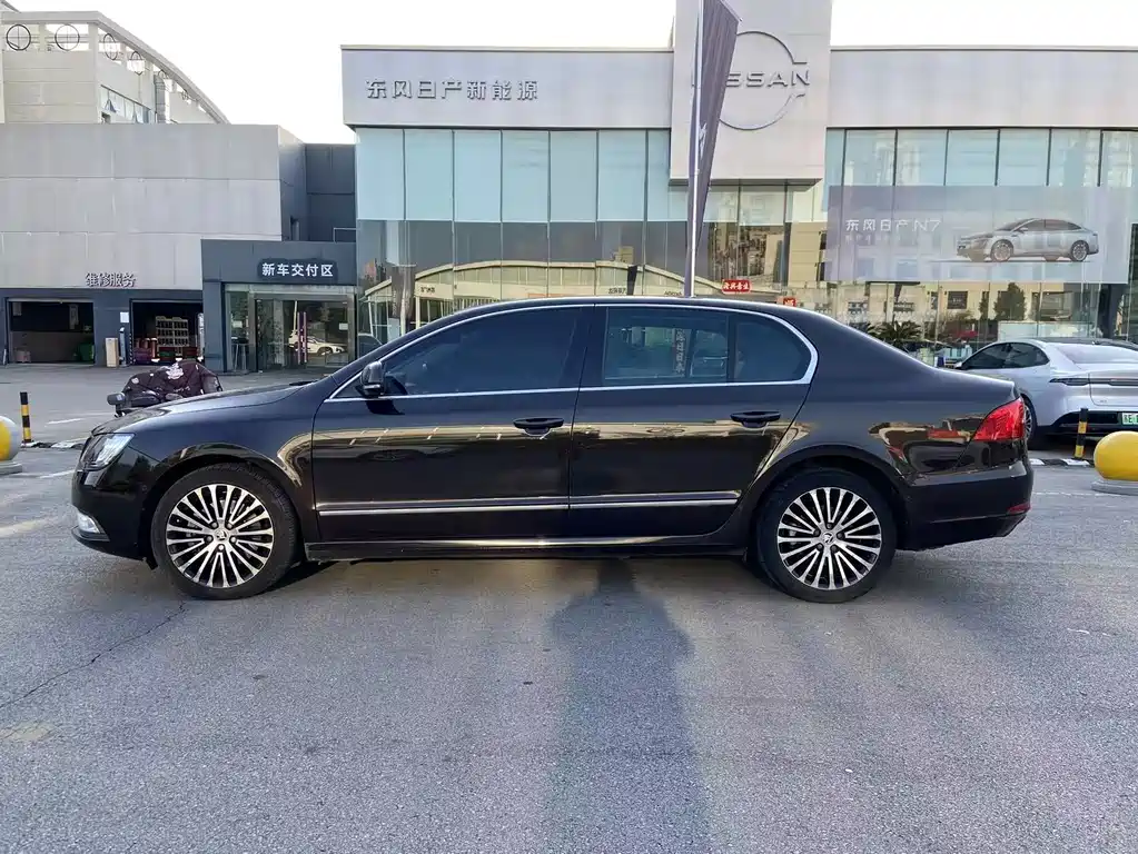 Superb 2.0 TSI DSG