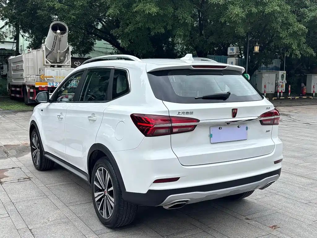 Roewe RX5 20 T 2 WD Auto 4 G Connected Platinum