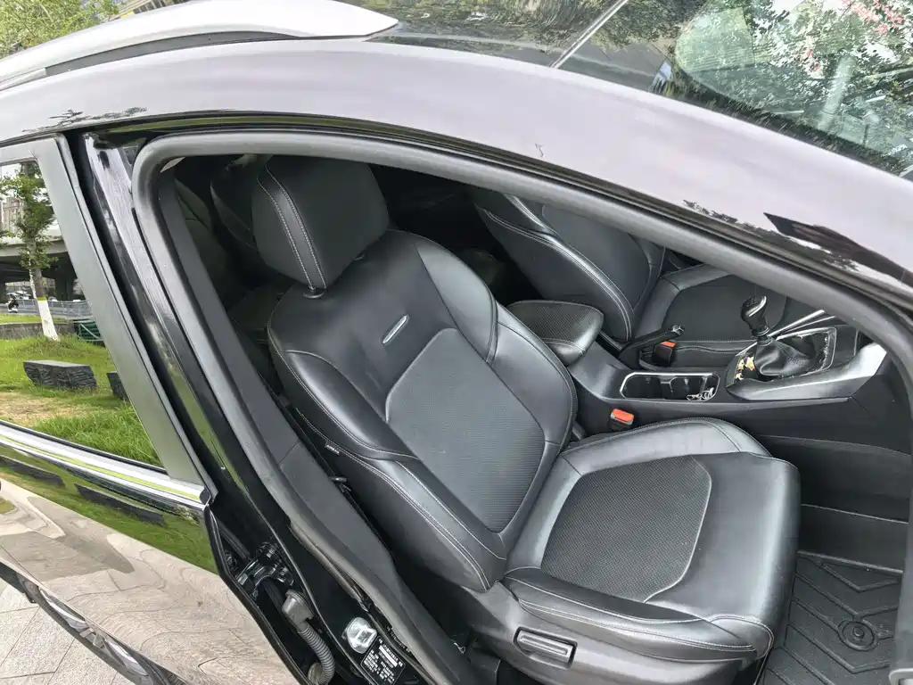 Maxus G50 大通G50 2019款 1.3 T 手动乐享起始版 国V