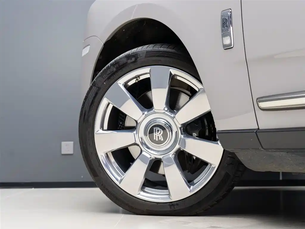 Cullinan 4-seat