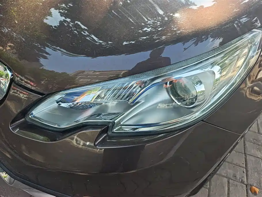 Peugeot 2008 2015 1.6 L Auto