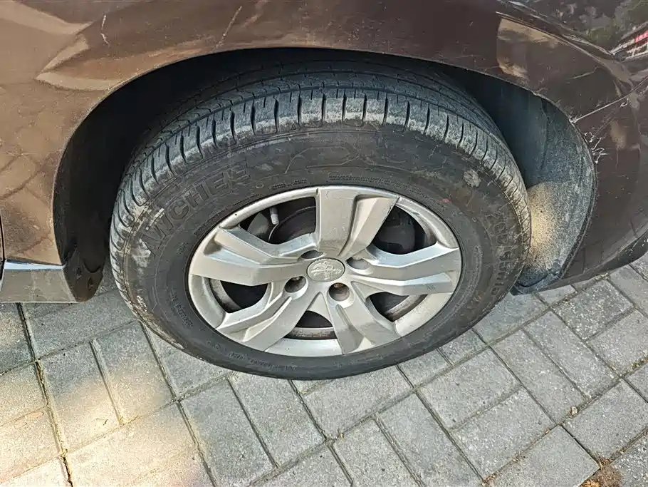 Peugeot 2008 2015 1.6 L Auto