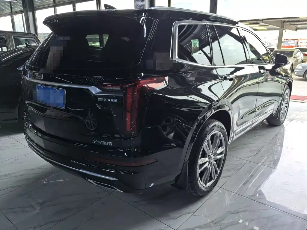 Cadillac XT6 2.0 T 7-seat 4 WD Luxury