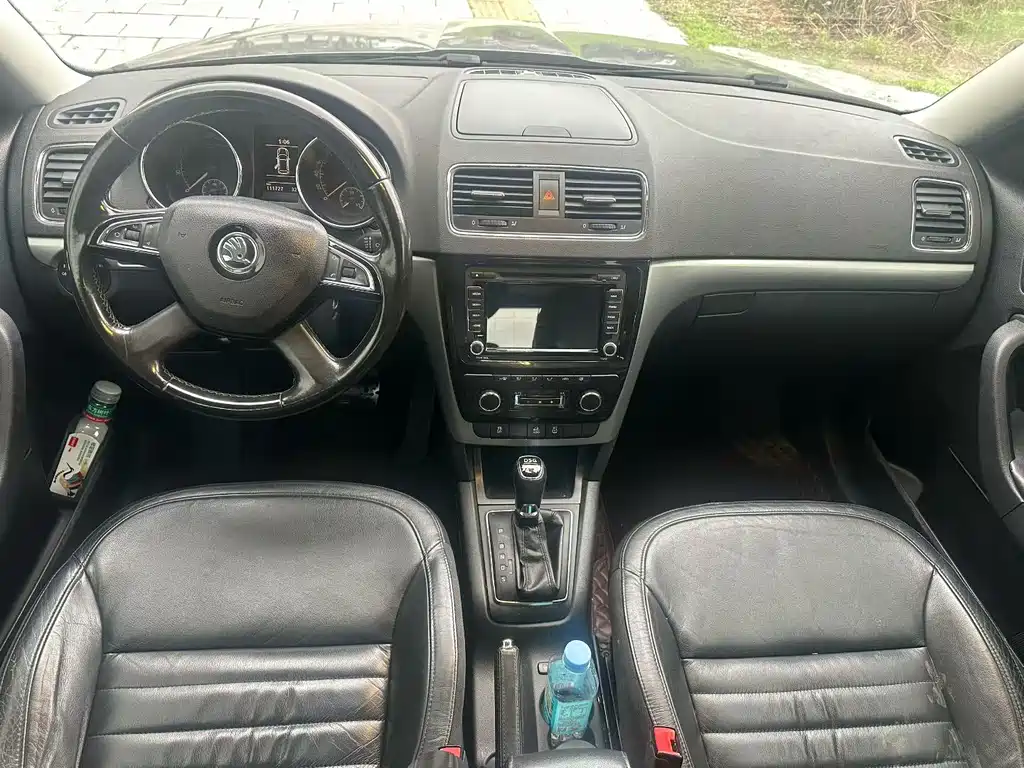 Yeti 1.8 TSI DSG Arctic