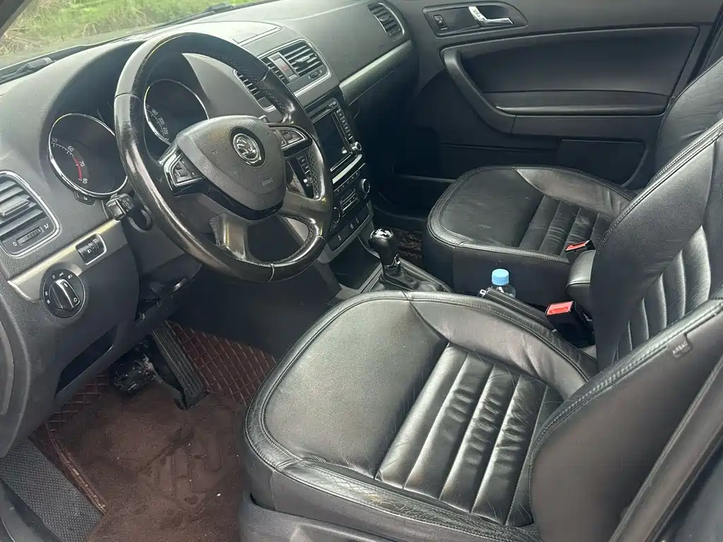 Yeti 1.8 TSI DSG Arctic
