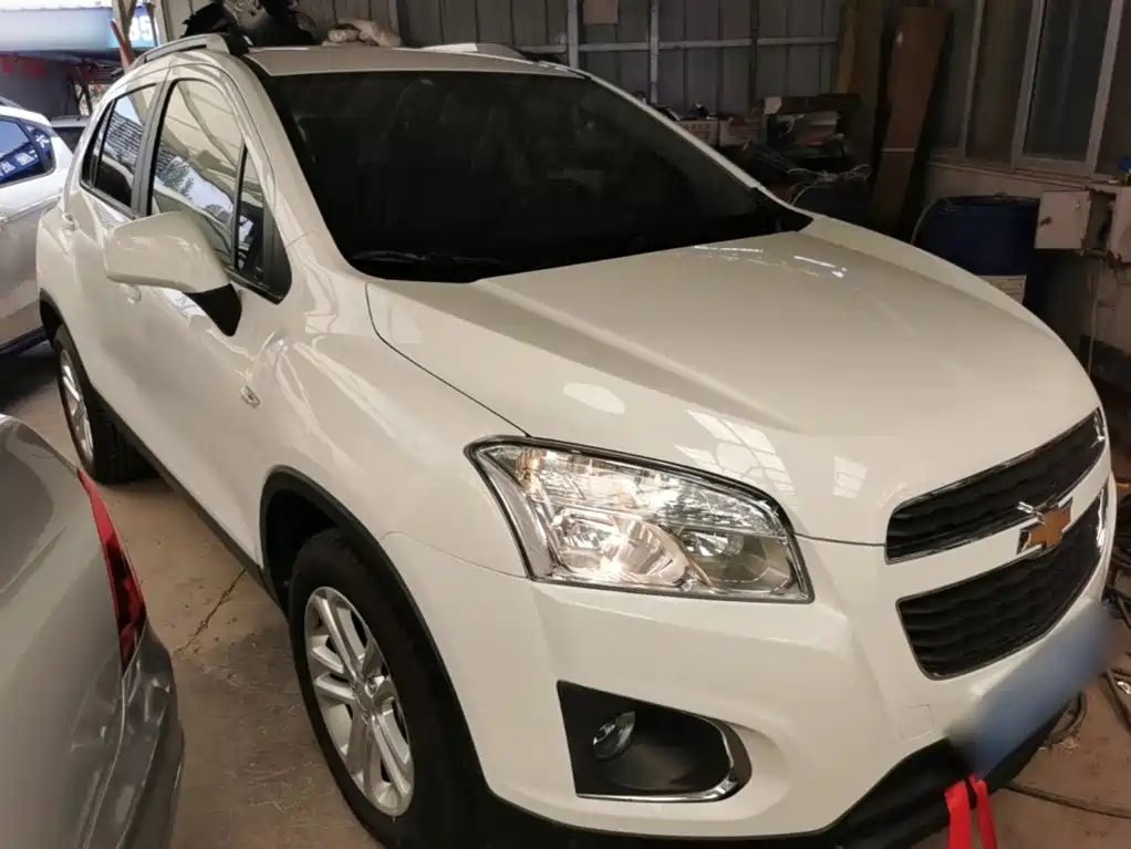 Tracker 1.4 T Manual 2 WD Comfort Sunroof