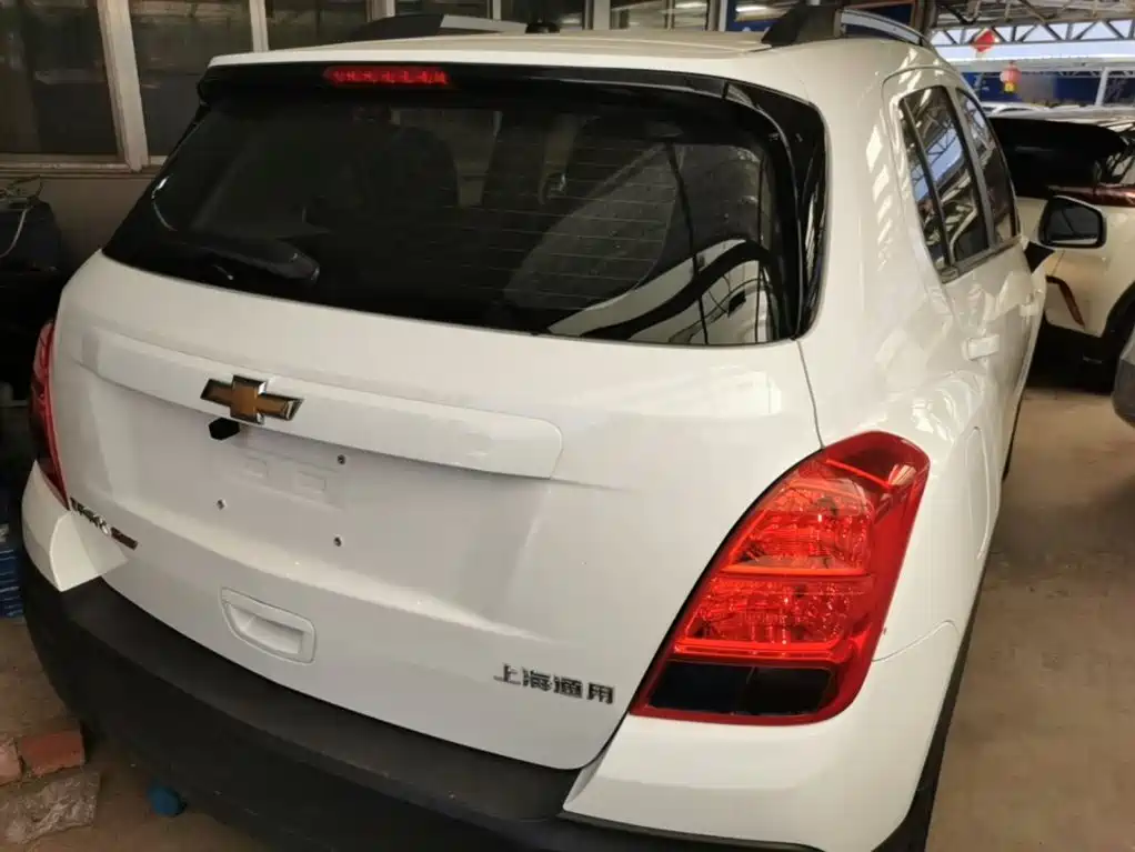 Tracker 1.4 T Manual 2 WD Comfort Sunroof