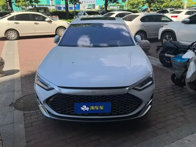 BYD Han DM 4 WD Performance Distinguished