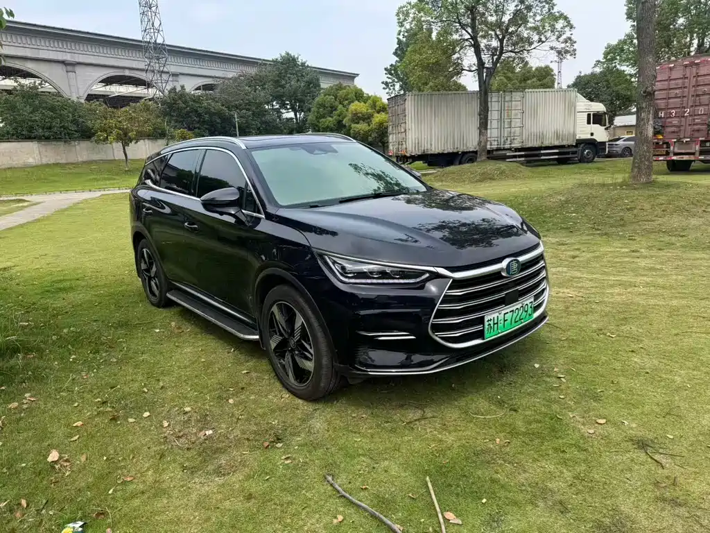Tang 2.0 T Auto Flagship