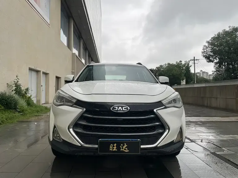 JAC Refine S7 1.5 T Auto Comfort
