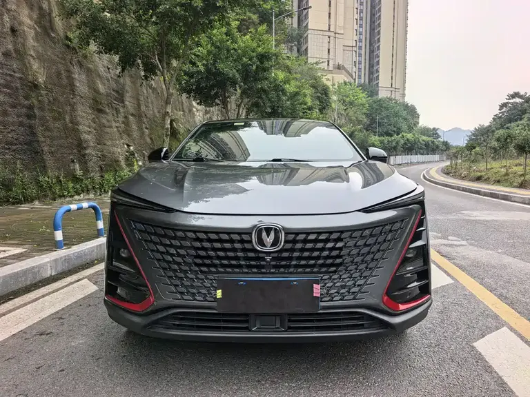 Changan UNI-T 1.5 T Distinguished