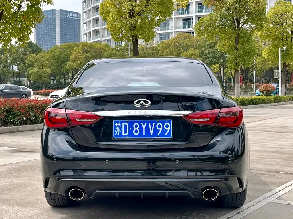 Infiniti Q50 L 2.0 T Comfort CN-V