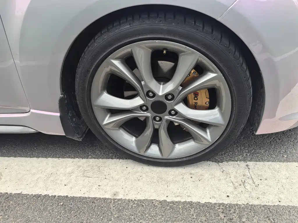 Veloster Veloster飞思 2015款 1.6 T 自动豪华版