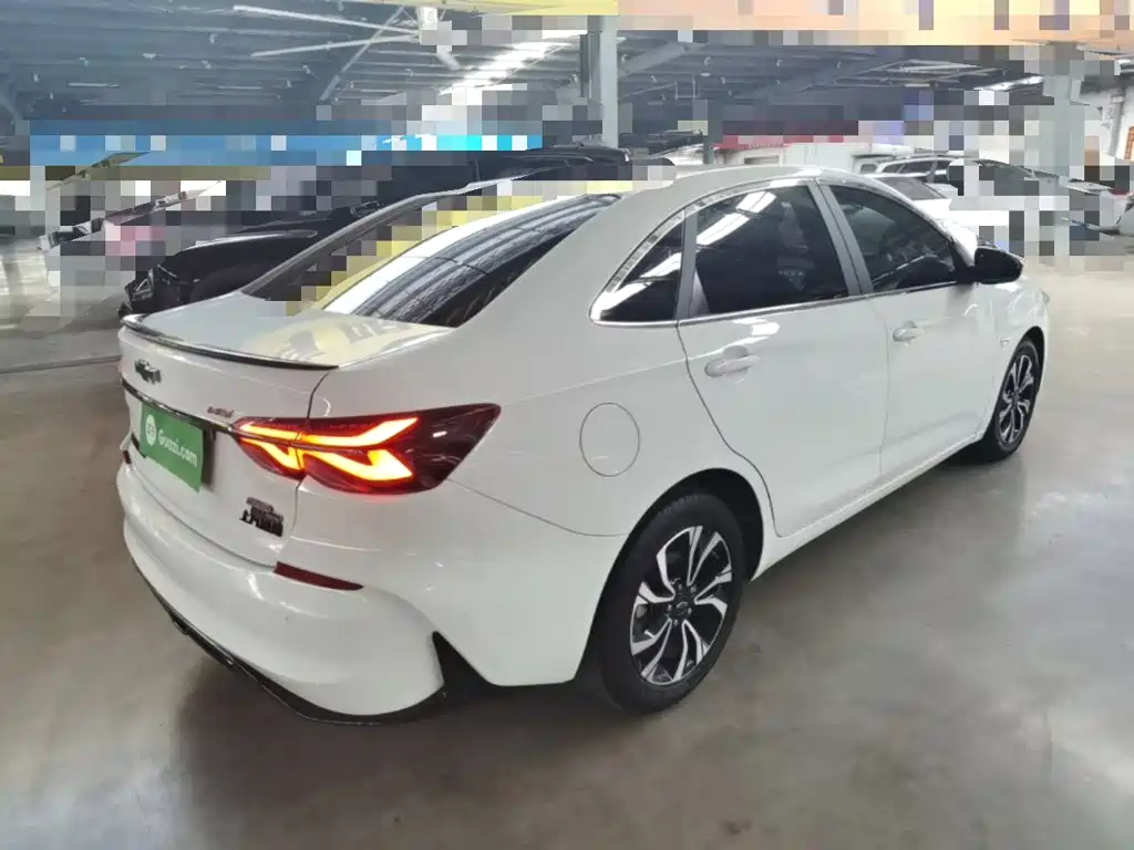 Monza Mild Hybrid RS 330 T Auto Smooth