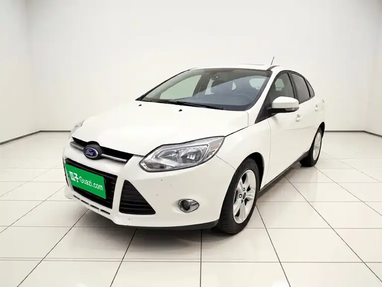 Ford Focus Sedan 1.6 L Auto Style