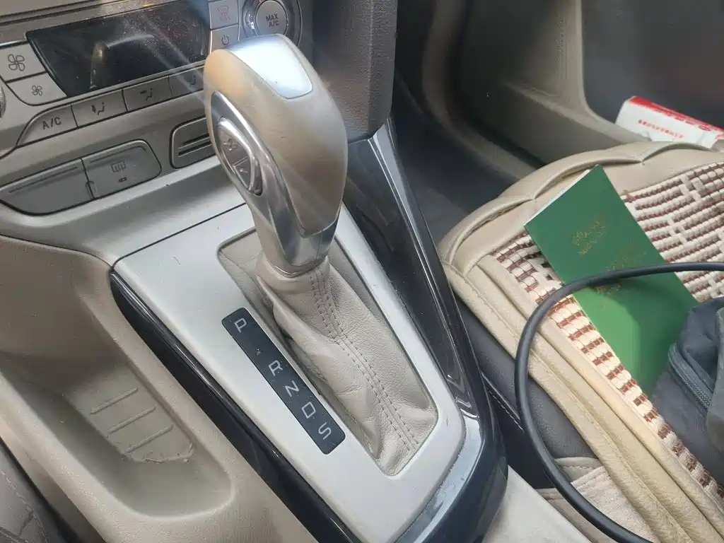 Focus Sedan 1.6 L Auto Style
