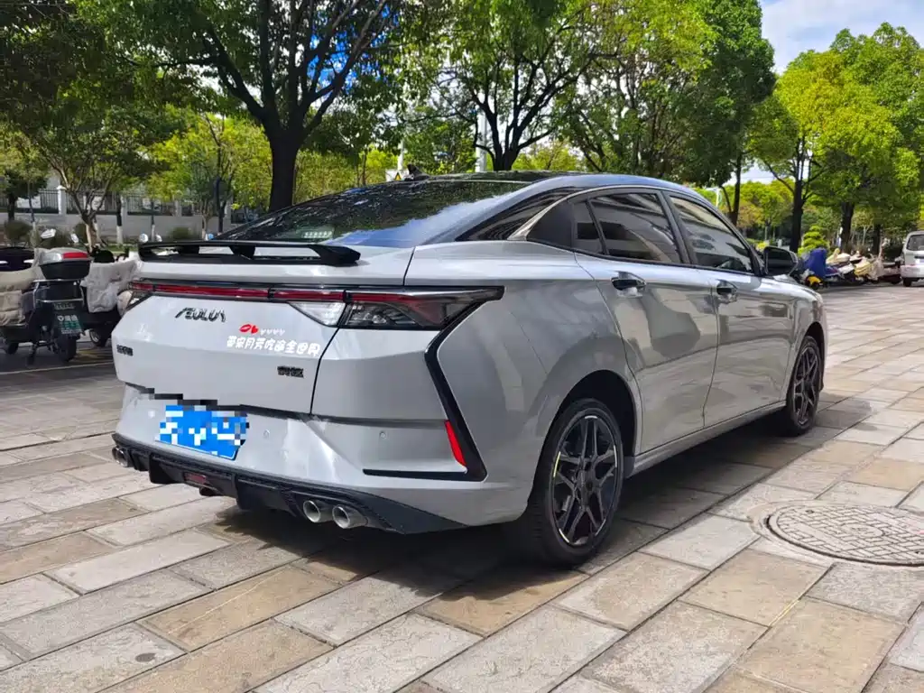 Yixuan Mach 1.5 T Auto Dream Chaser Knight