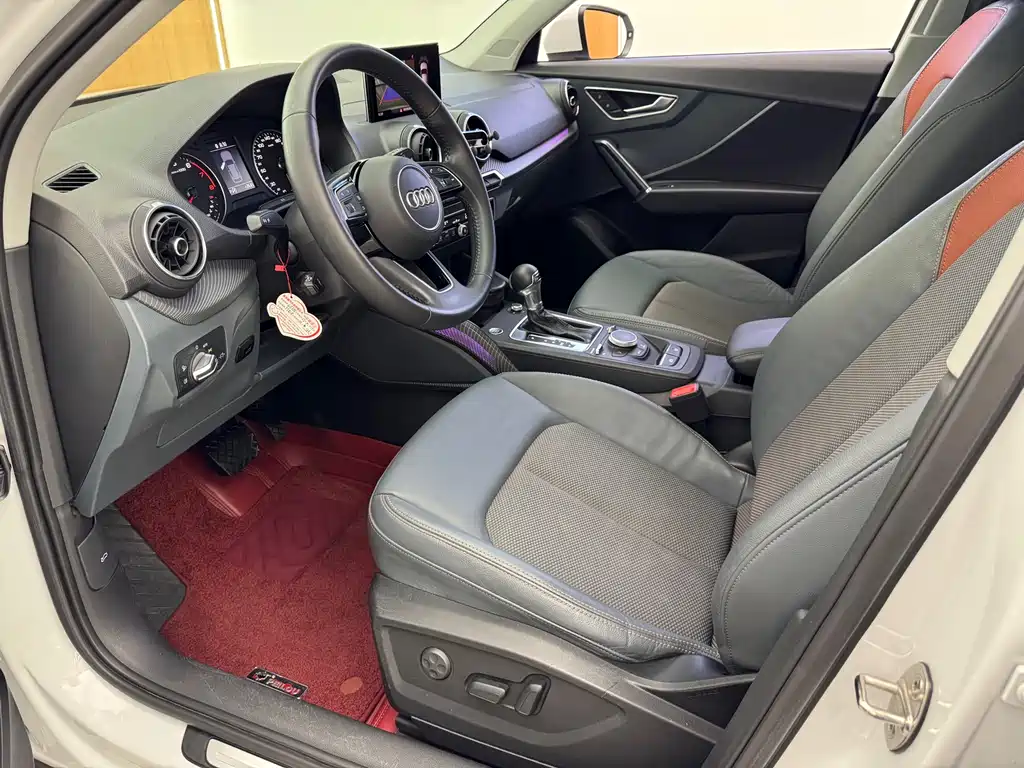Audi Q2 L 35 TFSI Fashion Elegant