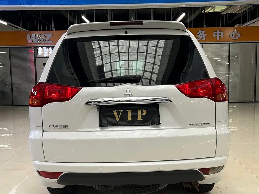 Pajero Sport 3.0 L Auto 4 WD Executive