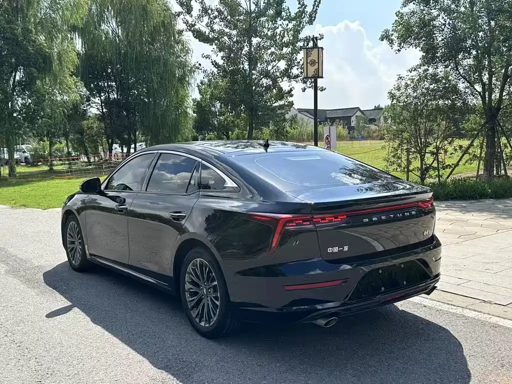 Besturn B70 1.5 T Auto Pleasure