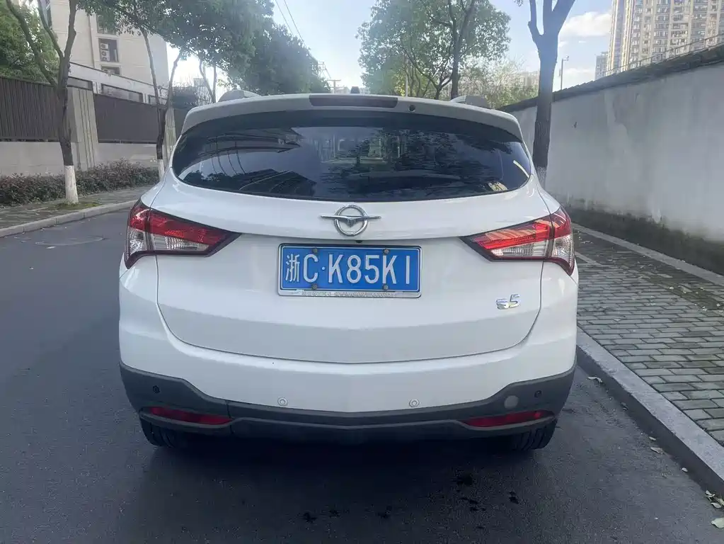 Haima S5 海马S5 2015款 1.5 T 手动智能豪华型运动版