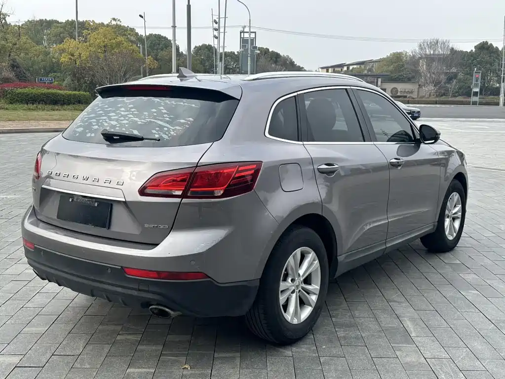 Borgward BX7 28 T 2 WD Luxury 5-seat