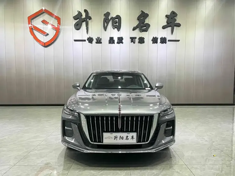 Hongqi H5 红旗H5 2023款 1.5 T HEV智联旗畅版