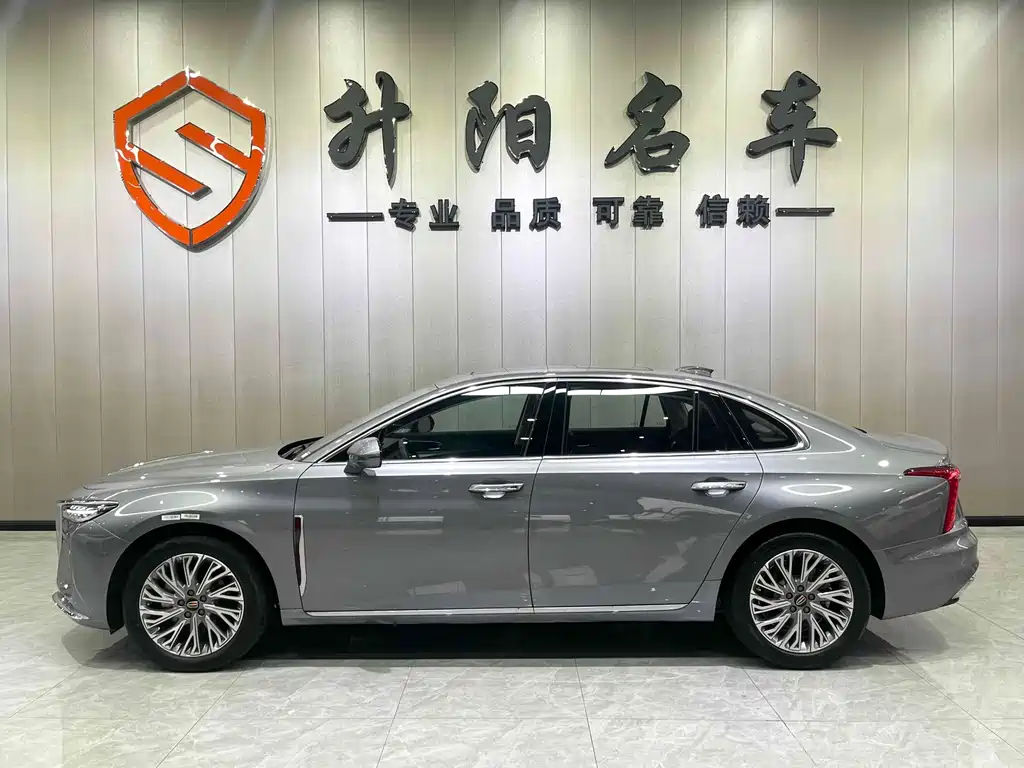 Hongqi H5 红旗H5 2023款 1.5 T HEV智联旗畅版