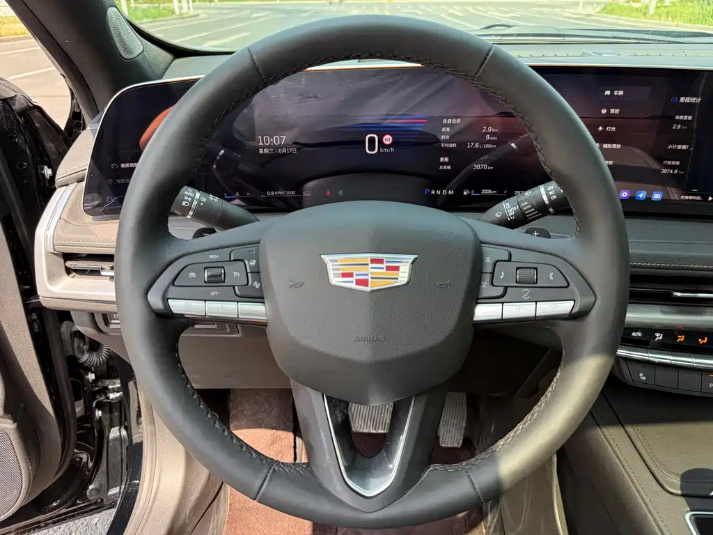 Cadillac XT4 28 T 2 WD Luxury